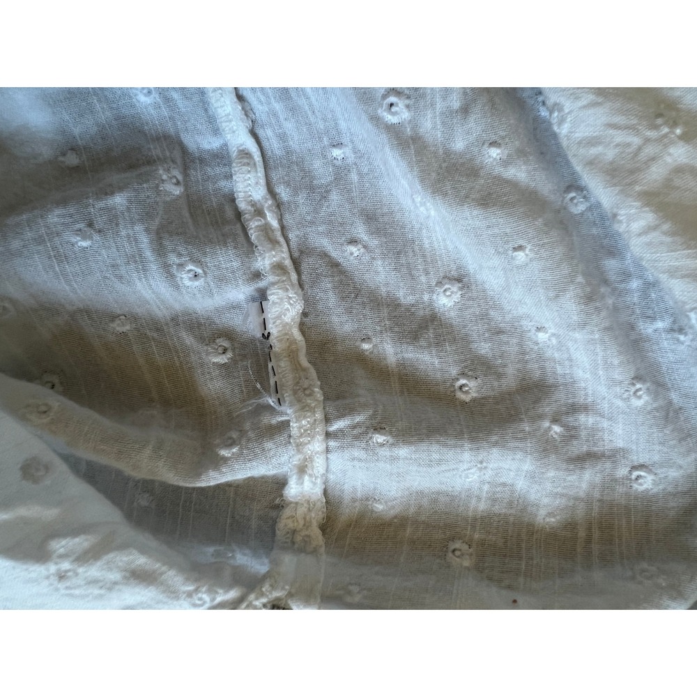 Old Navy Womens White Swiss Dot Button Down Short Sleeve Shirt XL Cap Sleeve - Picture 7 of 8
